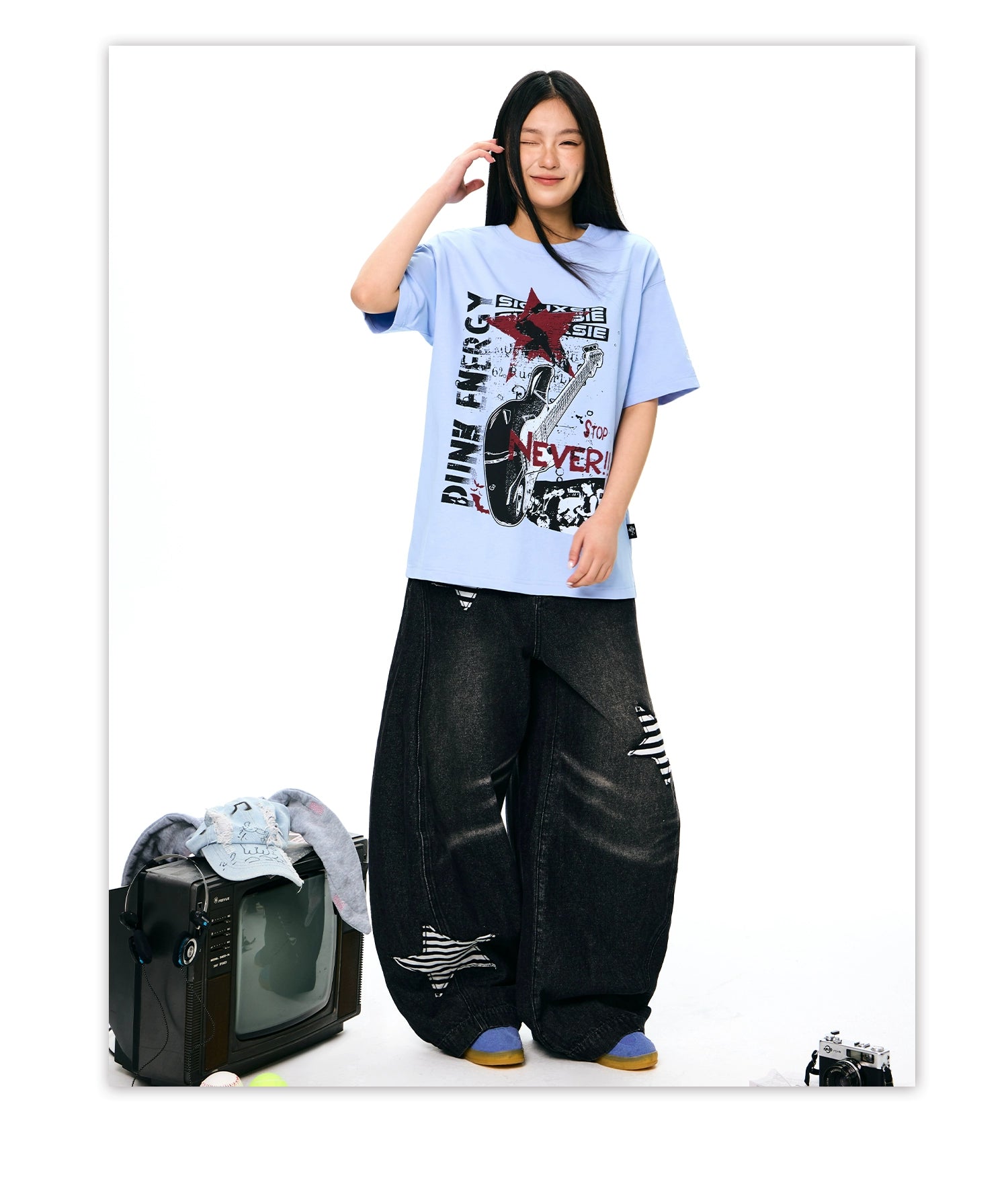 Discover hip-hop wide leg denim jeans from Sanhoostudio. Casual loose fit, mid-length cut, comfortable cotton blend with stretch – perfect streetwear style.