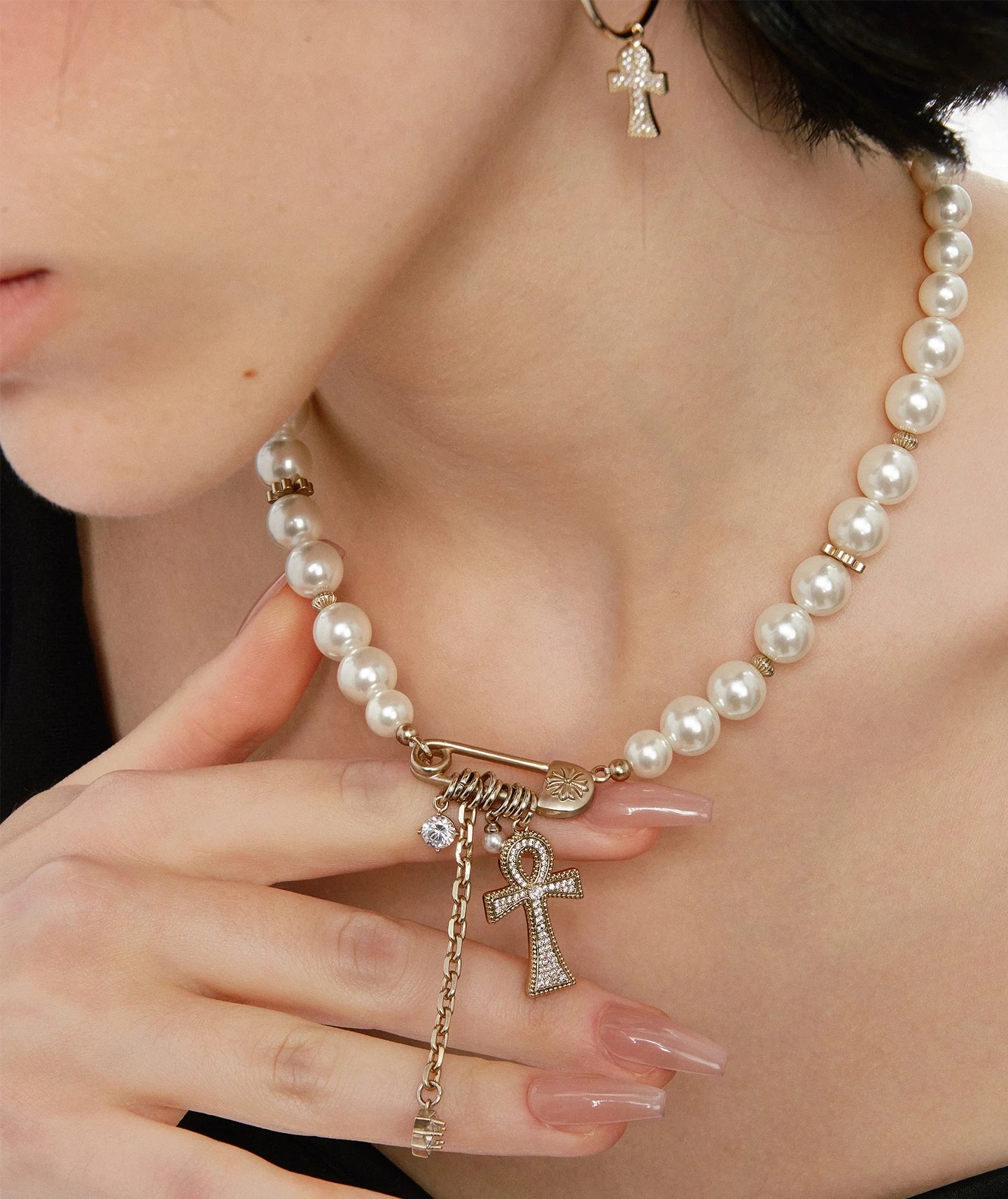 Zircon Ankh Paperclip Chain Necklace