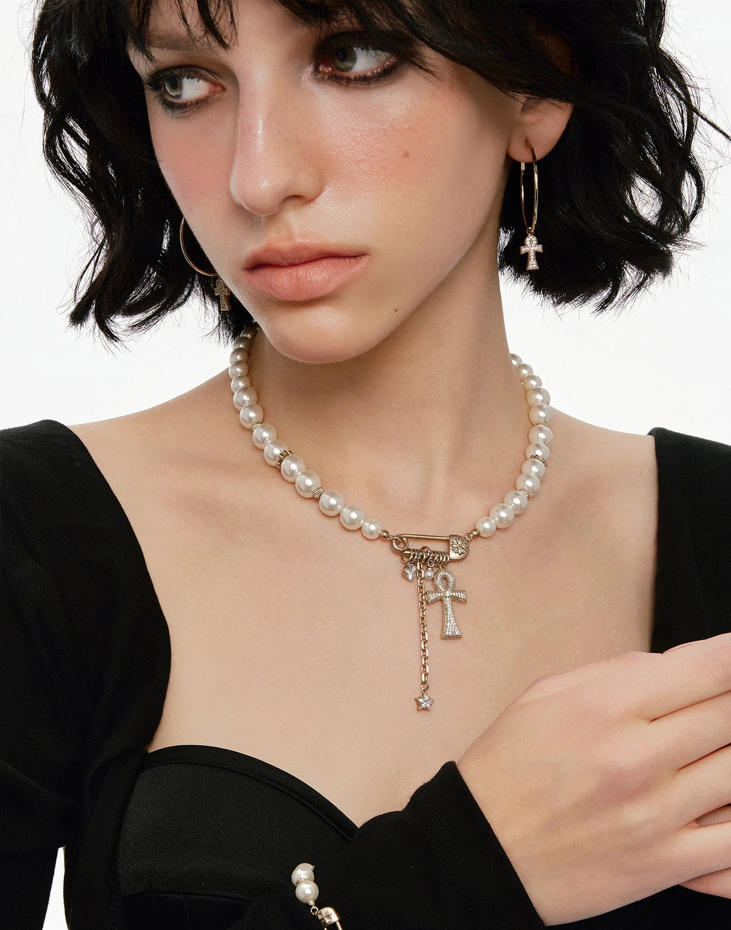 Zircon Ankh Paperclip Chain Necklace