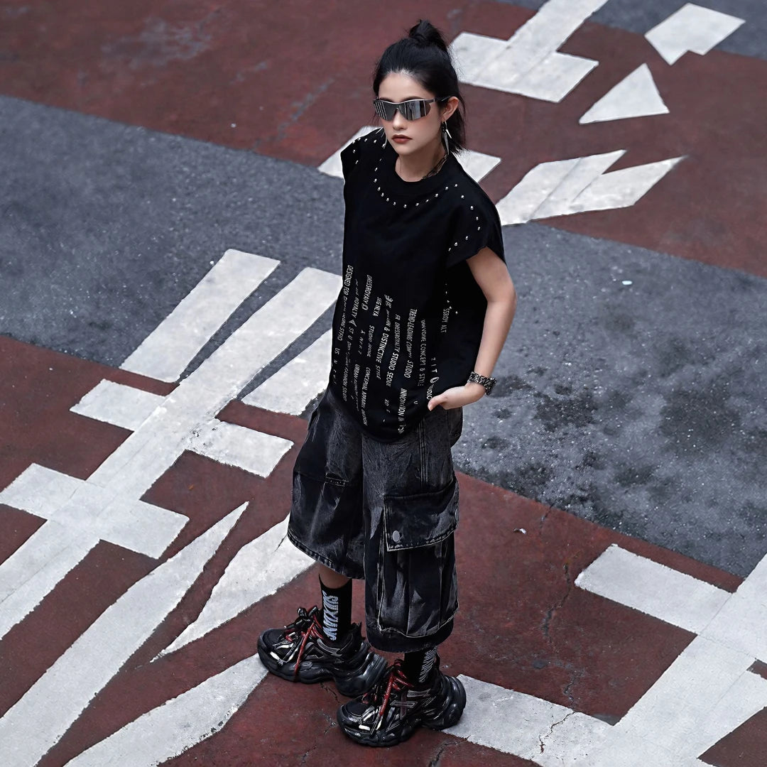 Sanhoostudio cotton short sleeve T-shirt featuring letter print design and a relaxed oversized fit. Designed for everyday comfort with breathable fabric and versatile casual streetwear styling.