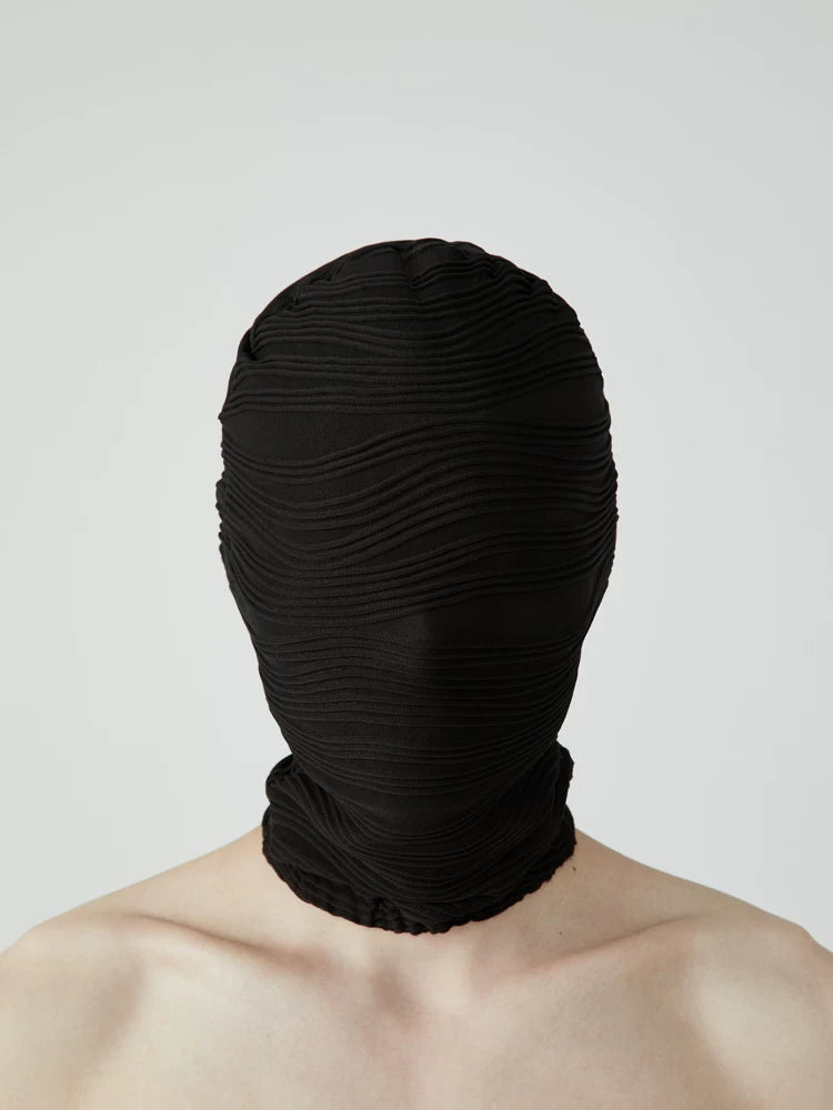 Sanhoostudio black and white zip-up hood mask designed for unisex streetwear styling. Featuring a full zip closure, foldable structure, and warm layered design for casual spring wear.