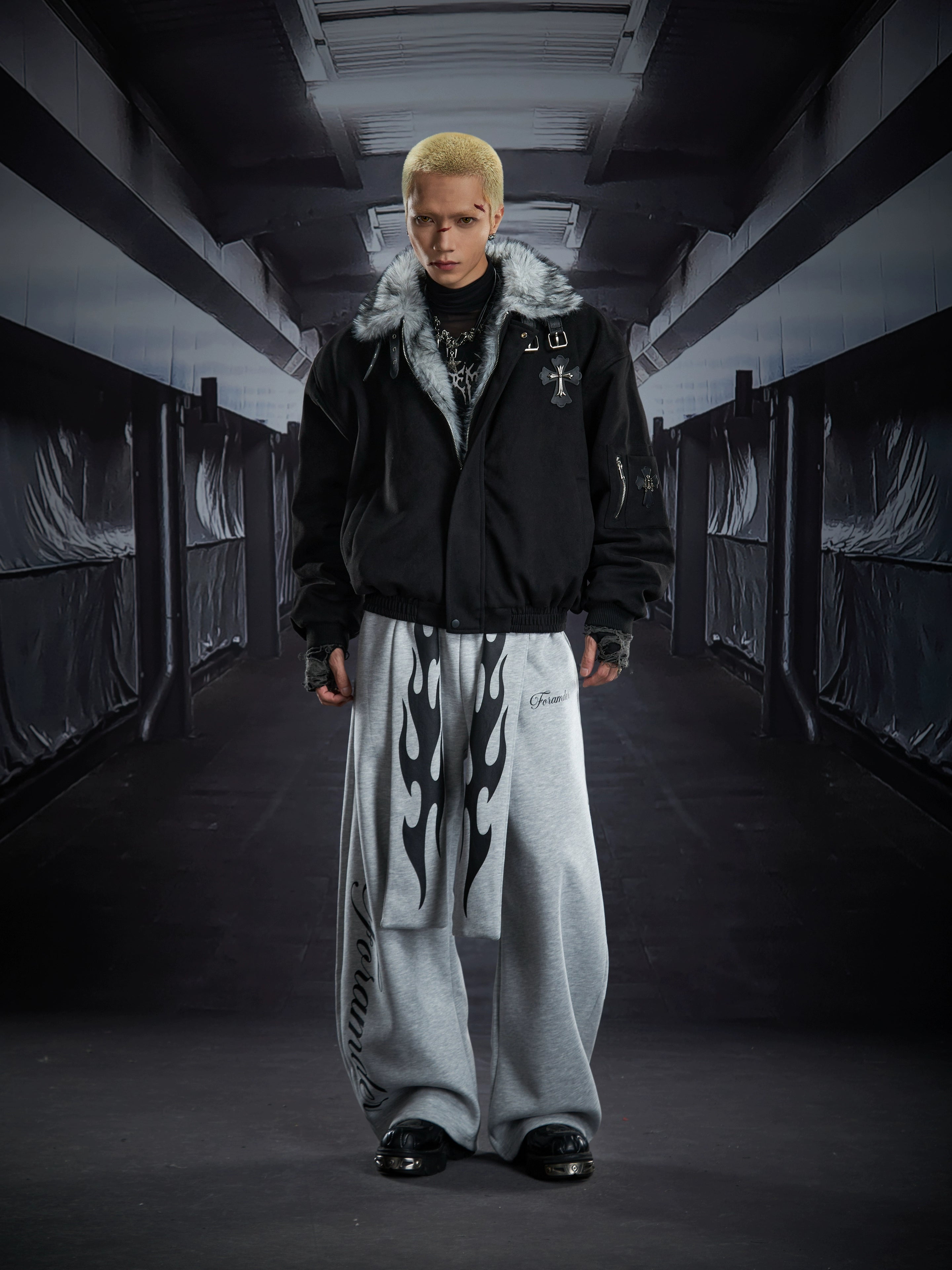 Dark Heavy-Duty Belted Stand Collar Short Puffer Jacket