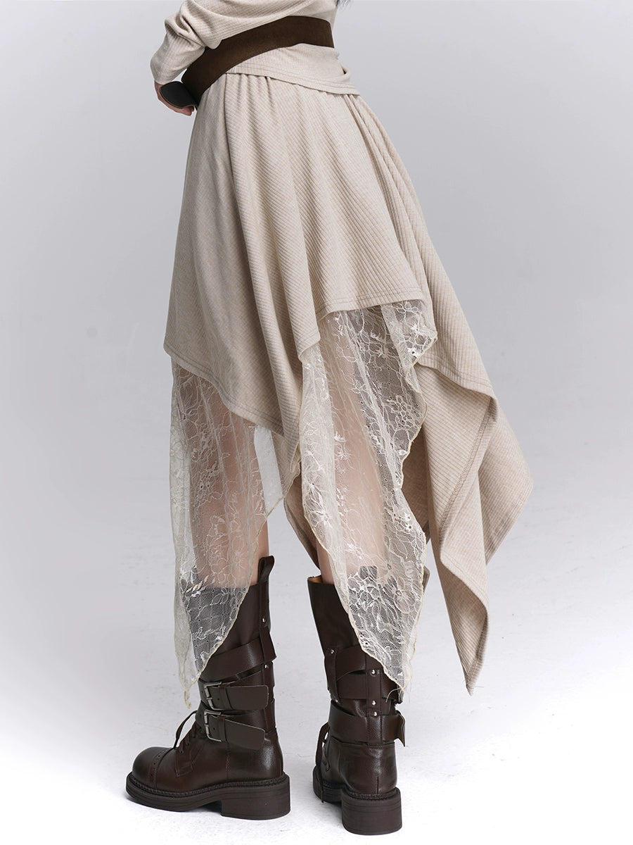 Discover Sanhoostudio’s early autumn two-piece skirt set with a unique off-shoulder top and irregular skirt. Ideal for chic layering, street fashion, and stylish day looks.