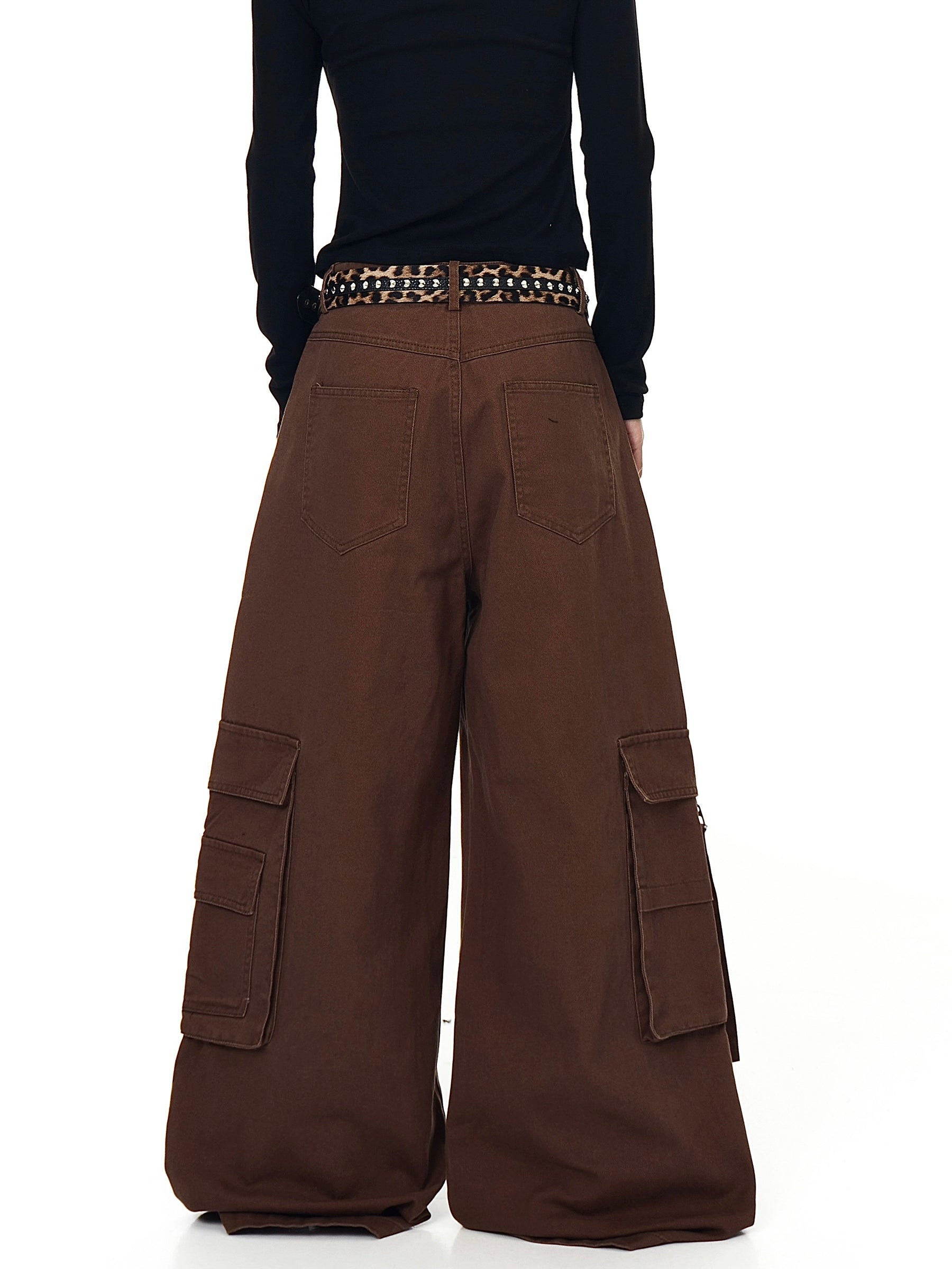 Heavy-Duty Brown Multi-Pocket Utility Pants
