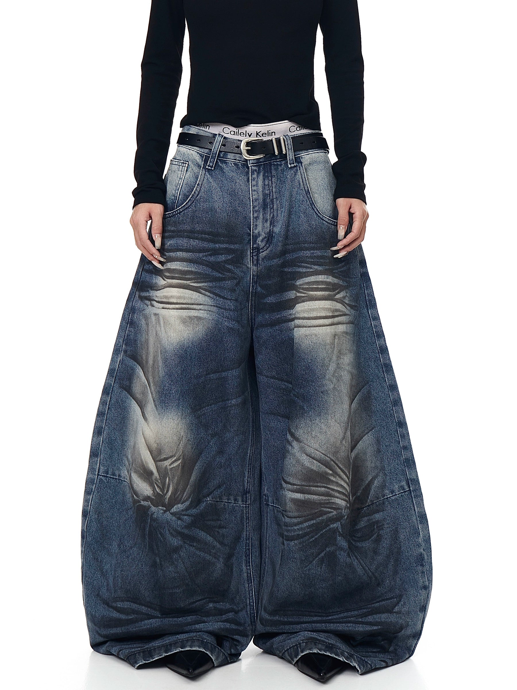 Washed Whisker Curved Denim Wide-Leg Jeans