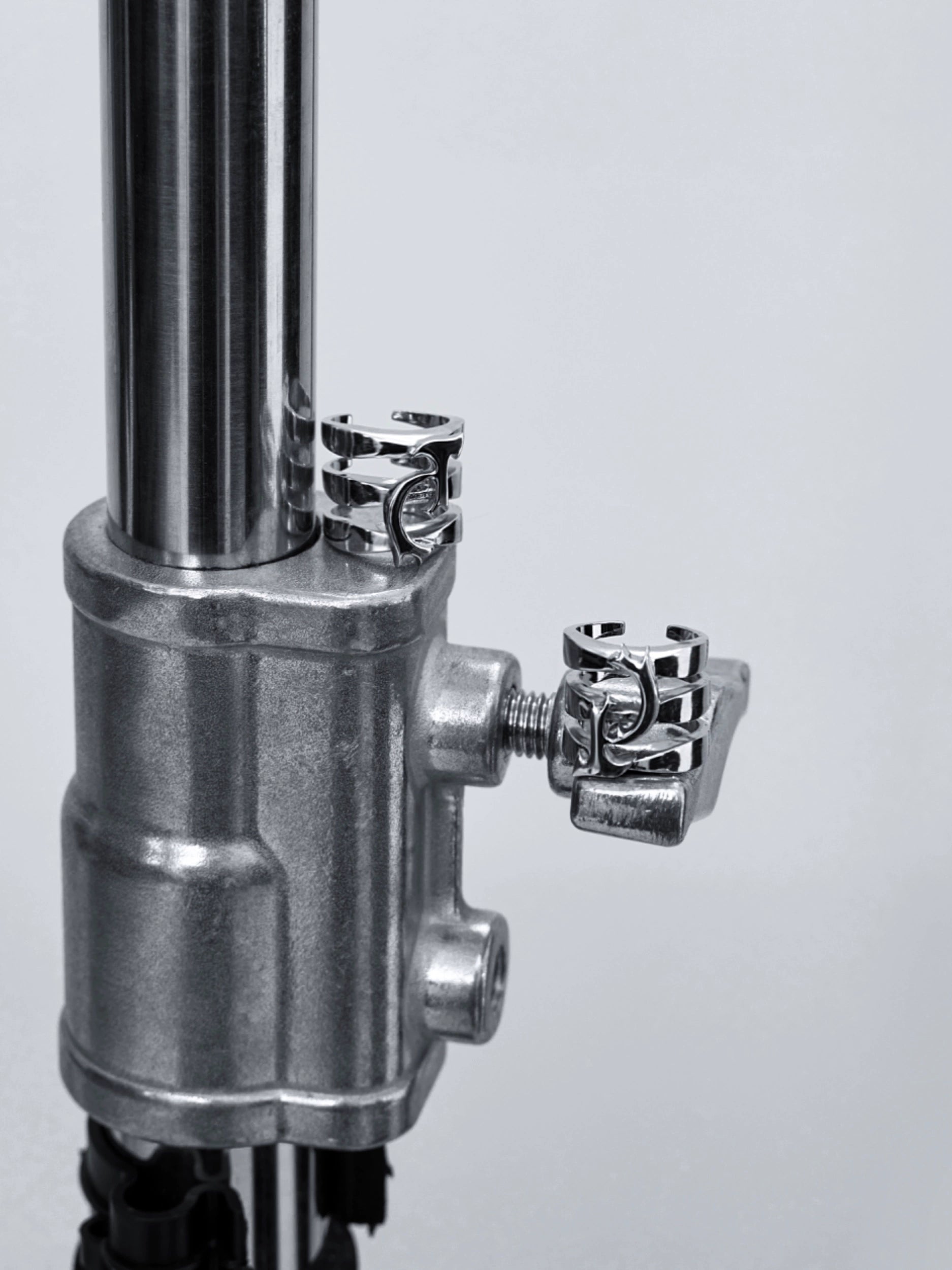 Futuristic Titanium Claw Heavy Ring