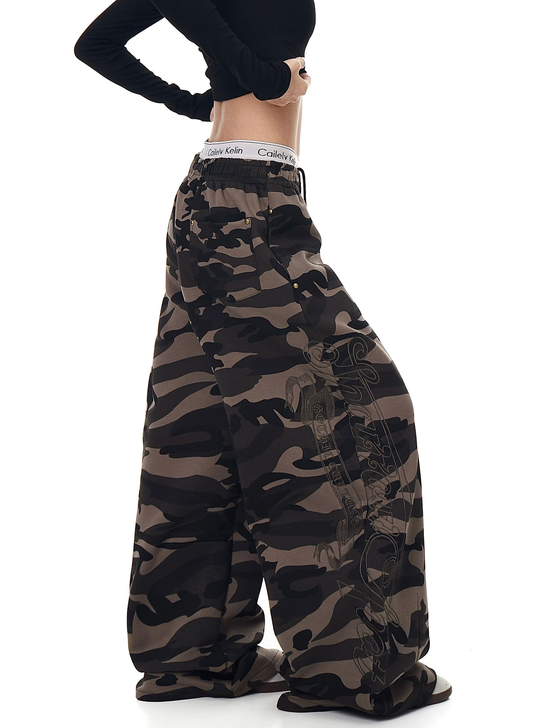 Letter Embroidered Camo Curved Sweatpants