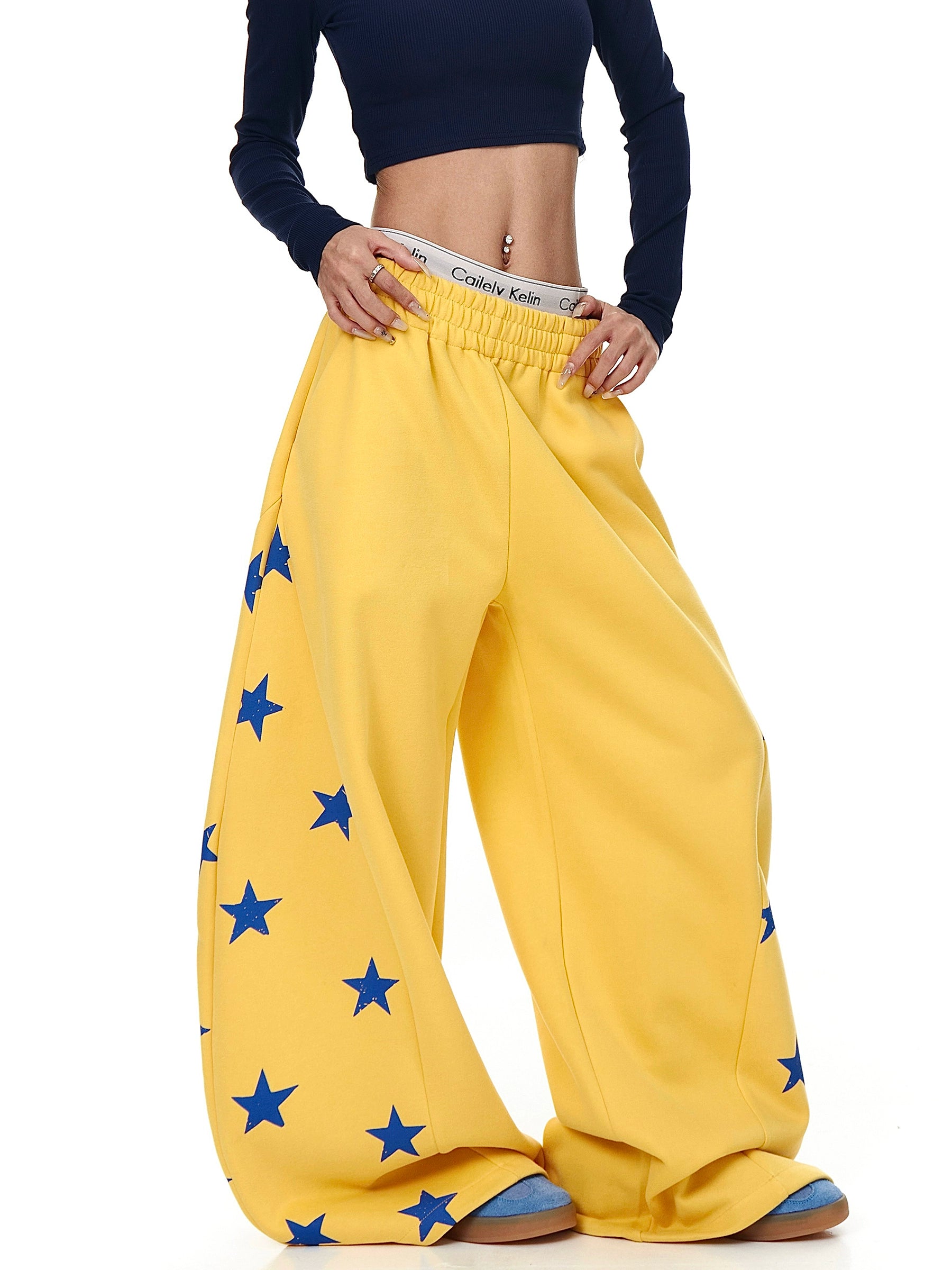Retro Star Patch Contrast Wide-Leg Sweatpants