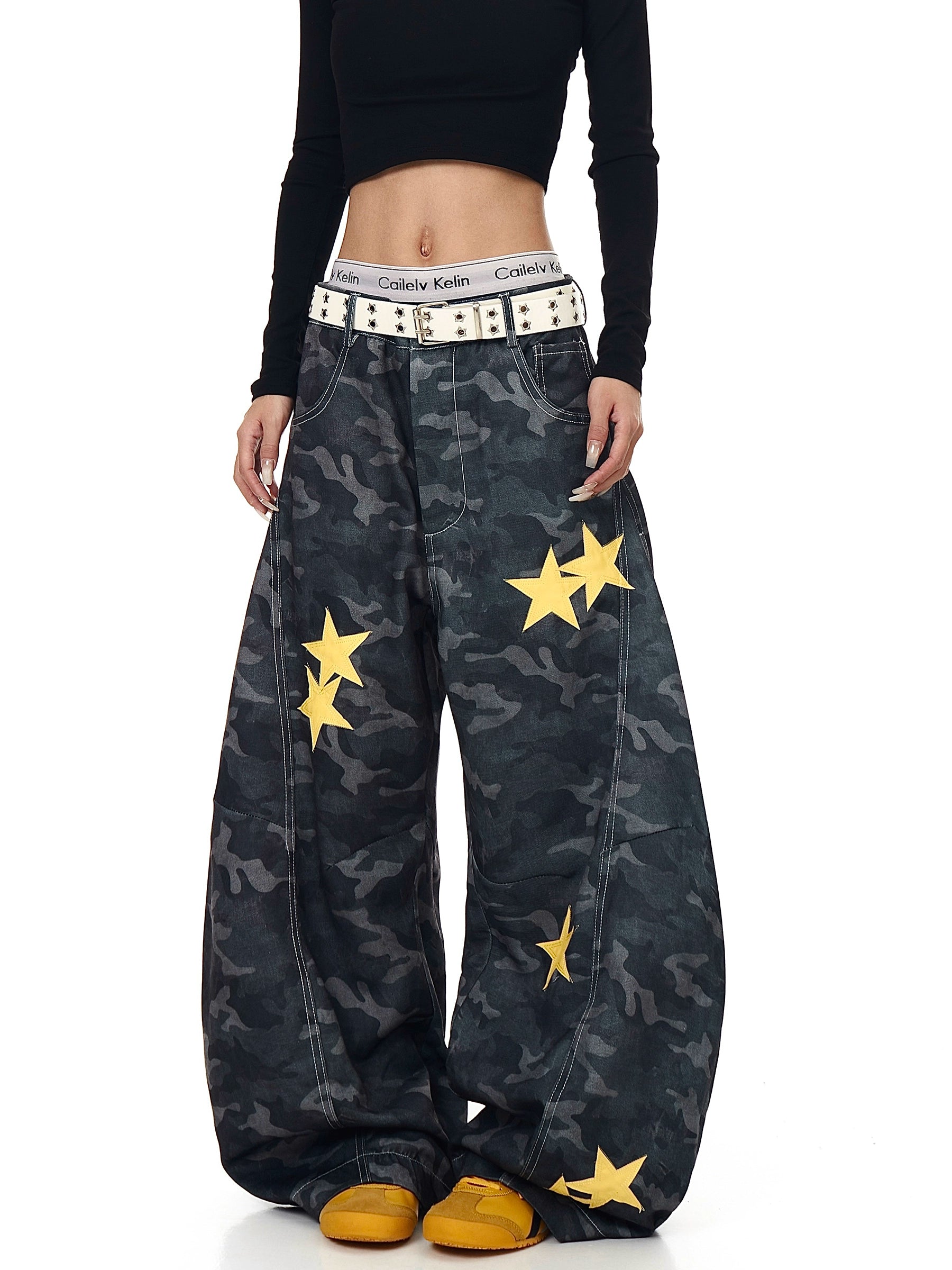 Star Appliqué Embroidered Camo Wide-Leg Pants